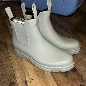 NWT Everlane Ankle Rain Boots